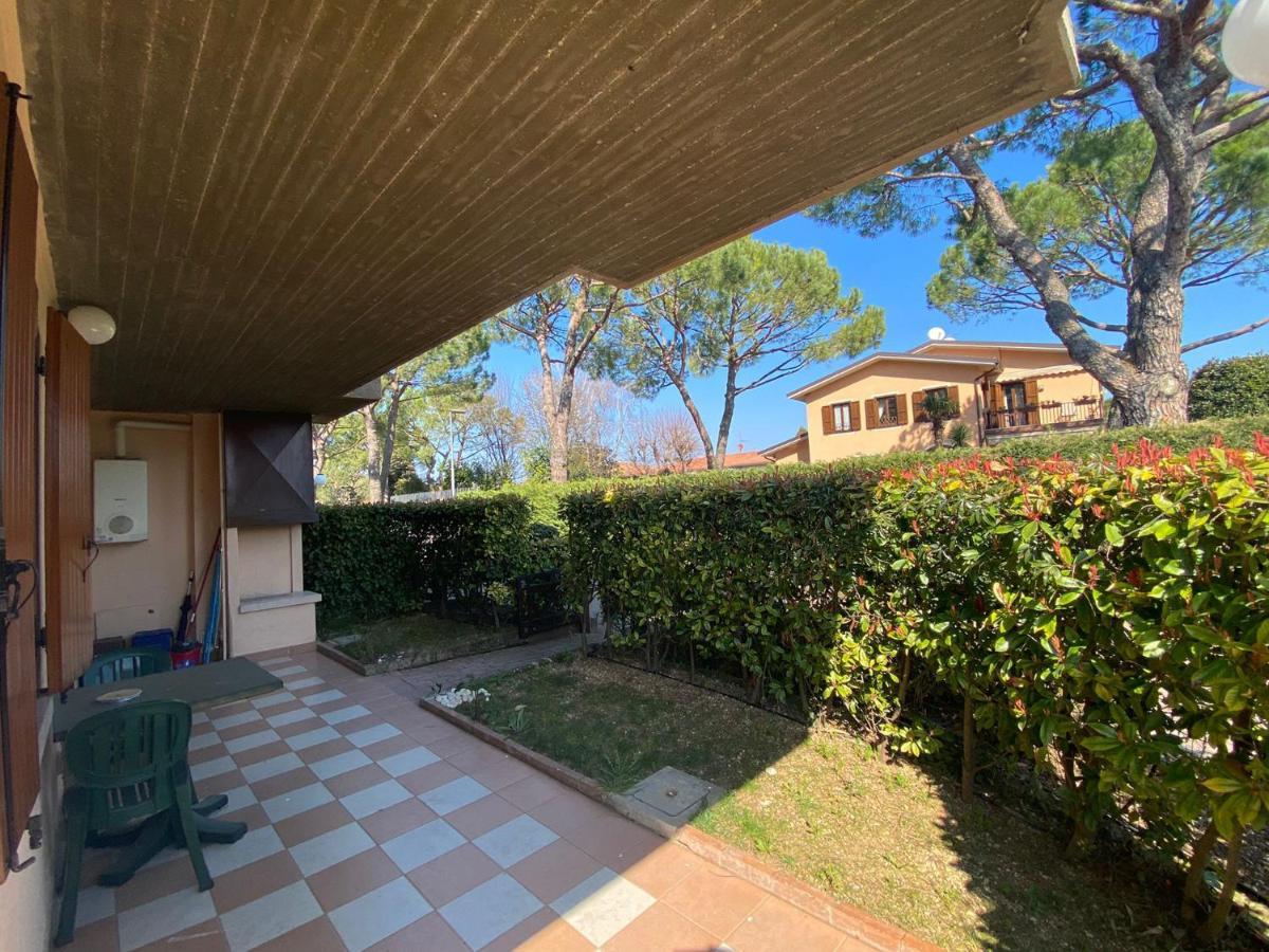 Apartment With Garden And Grill - Green Residence Sirmione Desenzano del Garda Eksteriør billede
